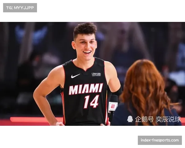 史密斯加冕赛季得分王 场均24.4分5.9板5.5助全面数据